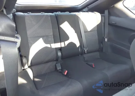 2012 Scion Tc z USA, uszkodzony, nr VIN JTKJF5C79C3025631